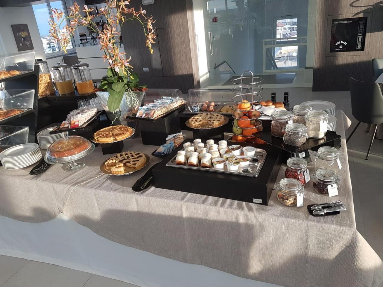 Grieco Business & Spa Hotel Cerignola Kültér fotó